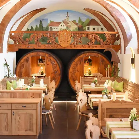 Hotel Gartenhotel Kloepferkeller 3*