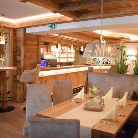 Gartenhotel Kloepferkeller 3*